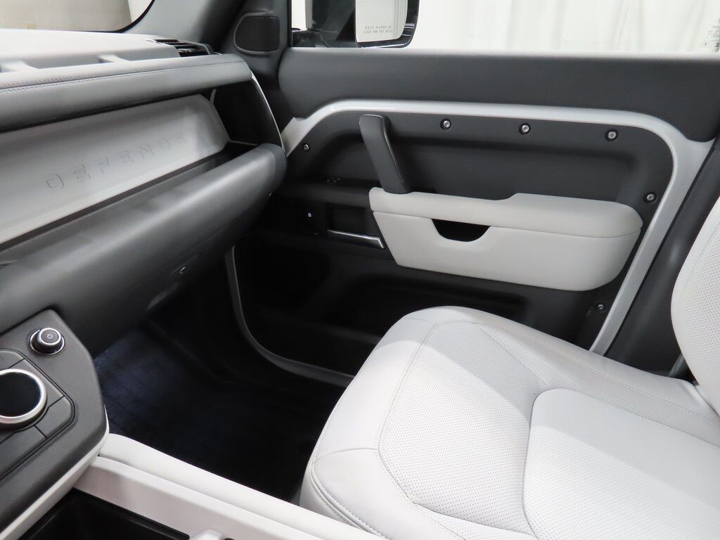 2025 Land Rover Defender 130 S AWD Fond du Lac WI