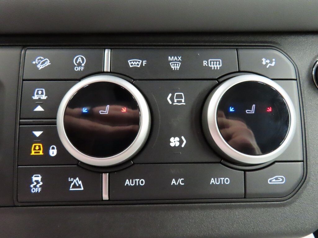 2025 Land Rover Defender 130 S AWD Fond du Lac WI