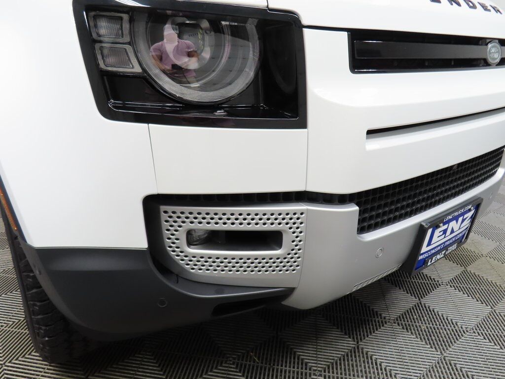 2025 Land Rover Defender 130 S AWD Fond du Lac WI