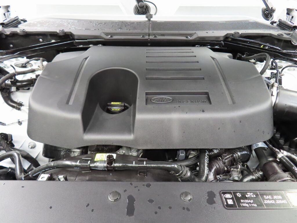 2025 Land Rover Defender 130 S AWD Fond du Lac WI