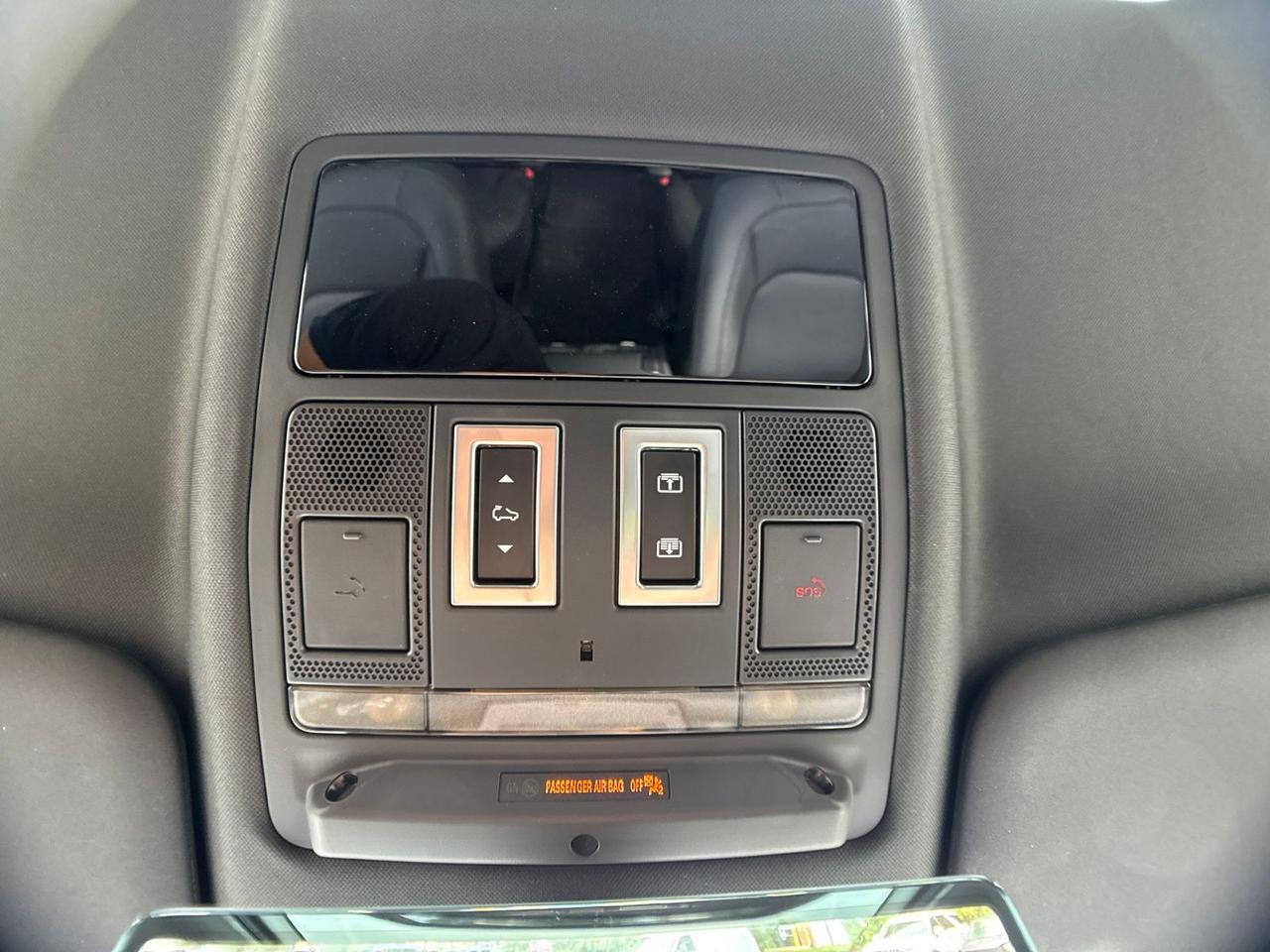 2025 Land Rover Defender 130 S Chantilly VA