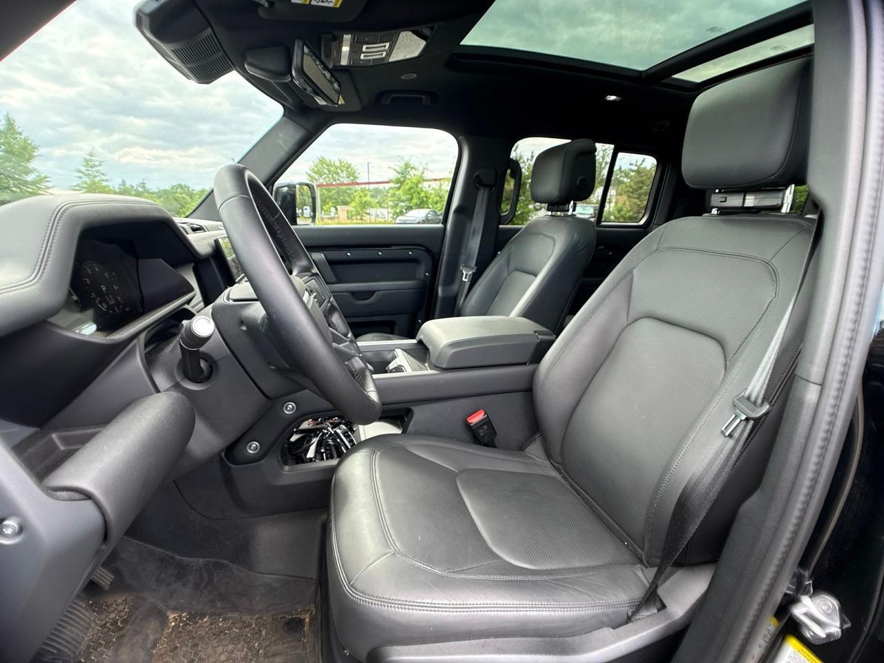 2025 Land Rover Defender 130 S Chantilly VA