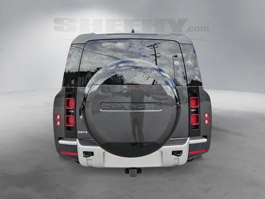 2025 Land Rover Defender 130 S Hunt Valley MD