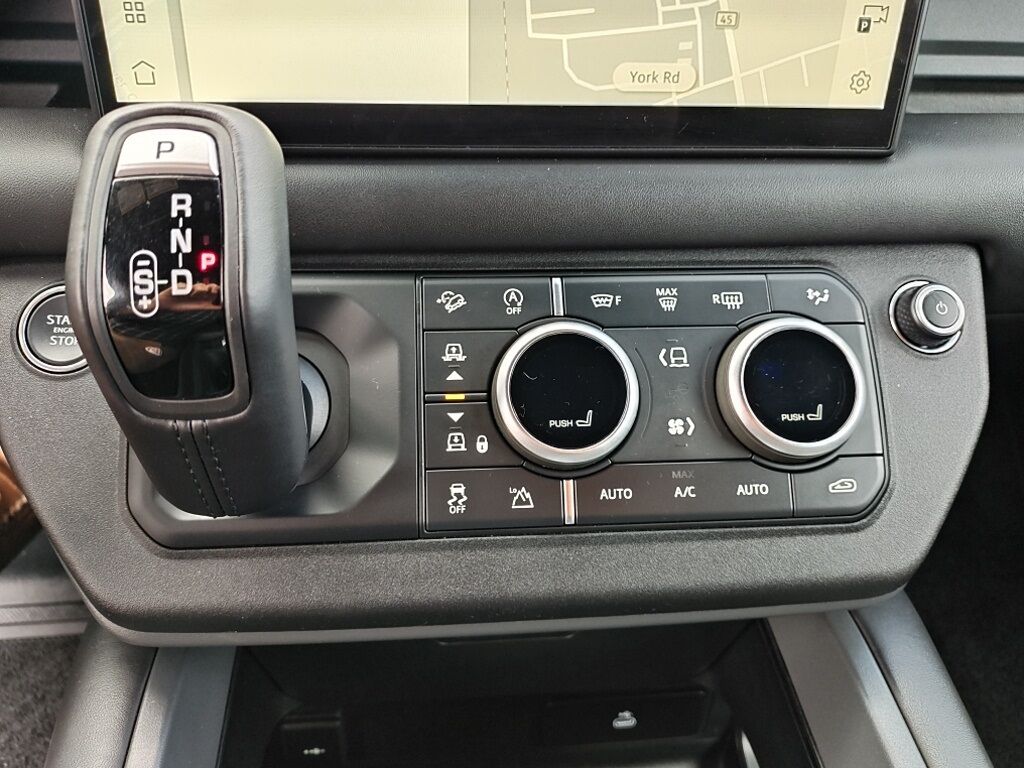 2025 Land Rover Defender 130 S Hunt Valley MD