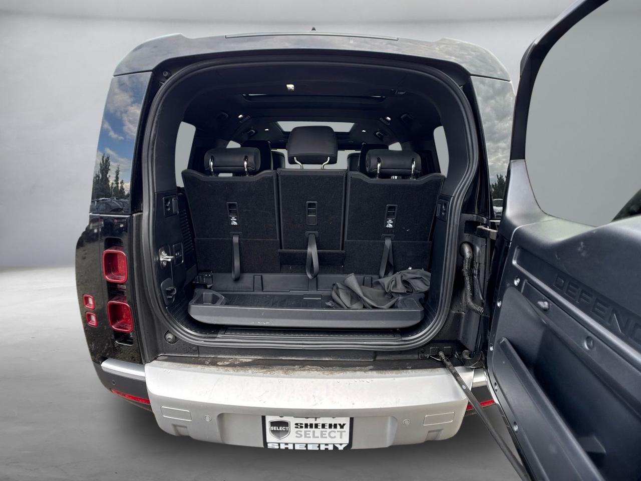 2025 Land Rover Defender 130 S Chantilly VA