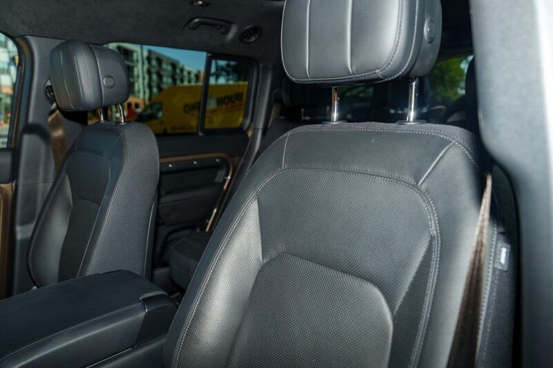 2025 Land Rover Defender 130 X Birmingham AL