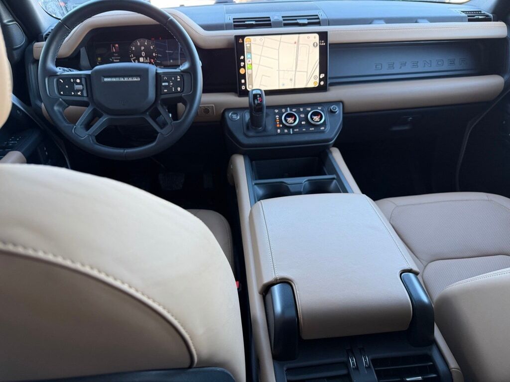 2025 Land Rover Defender 130 X-Dynamic SE Orange MA