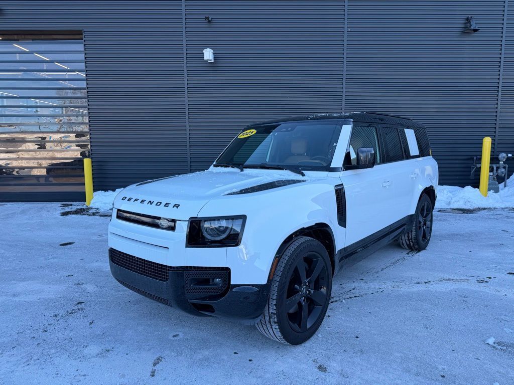 2025 Land Rover Defender 130 X-Dynamic SE