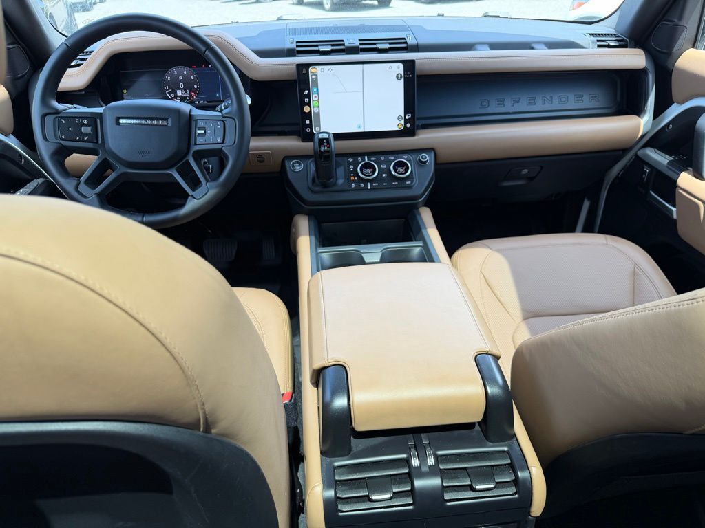 2025 Land Rover Defender 130 X-Dynamic SE Orange MA