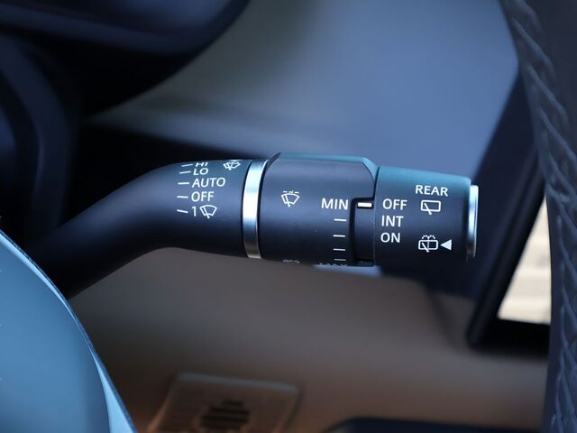 2025 Land Rover Defender 130 X-Dynamic SE Oshkosh WI