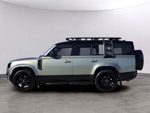 2025 Land Rover Defender 130 X-Dynamic SE Oshkosh WI