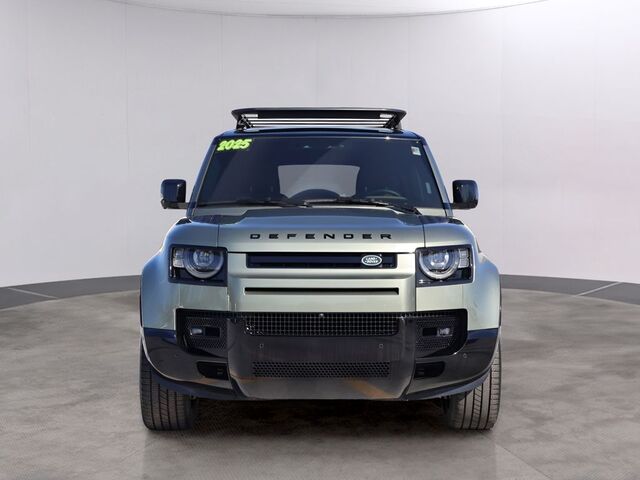 2025 Land Rover Defender 130 X-Dynamic SE Oshkosh WI