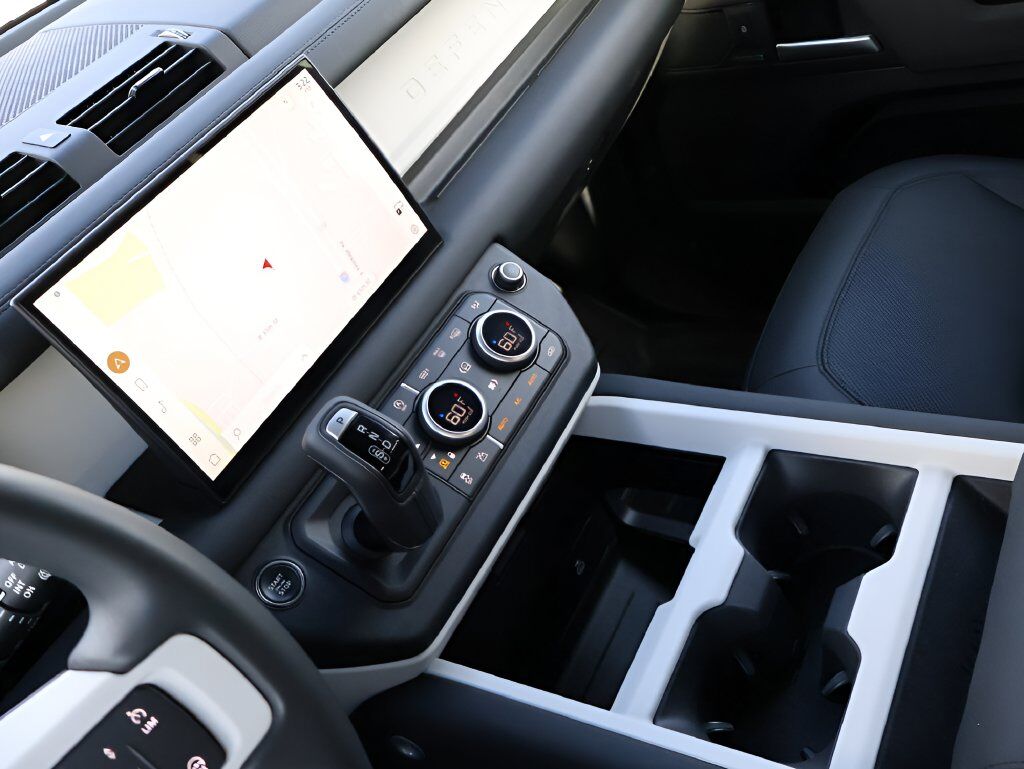 2025 Land Rover Defender 130 X-Dynamic SE San Clemente CA