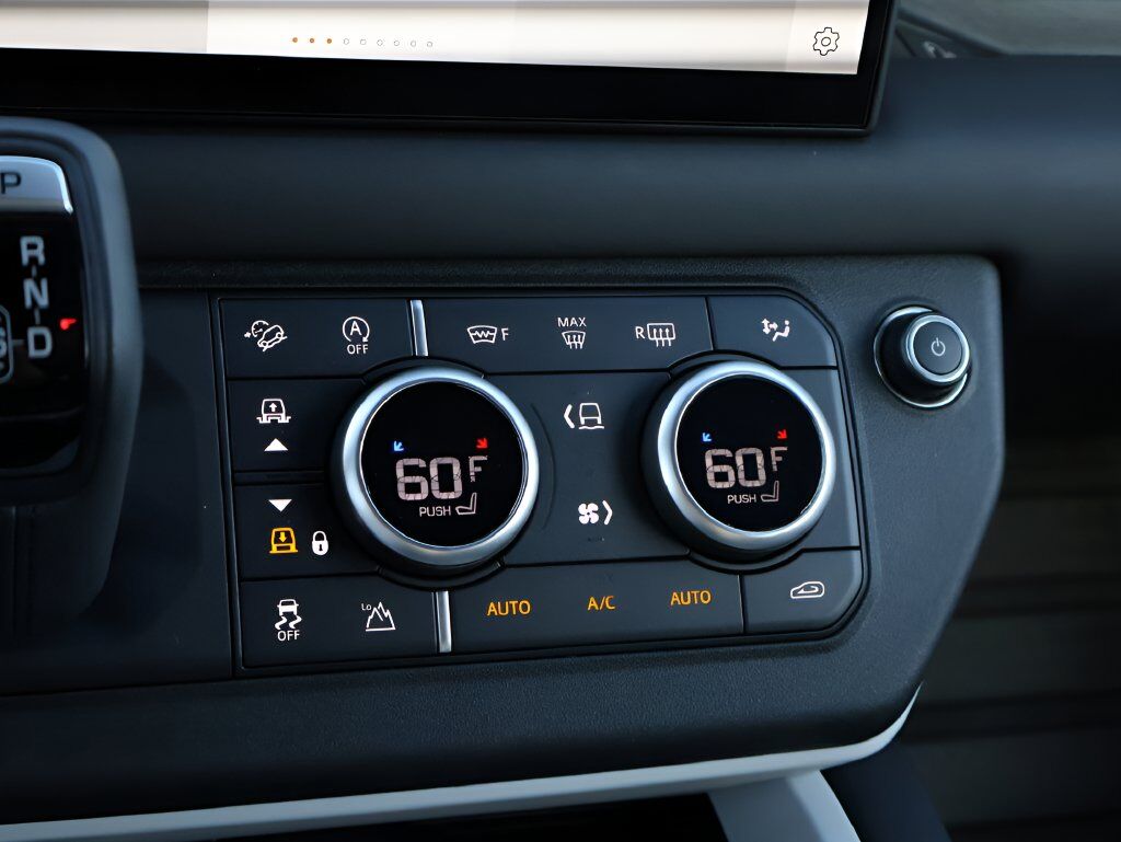2025 Land Rover Defender 130 X-Dynamic SE San Clemente CA