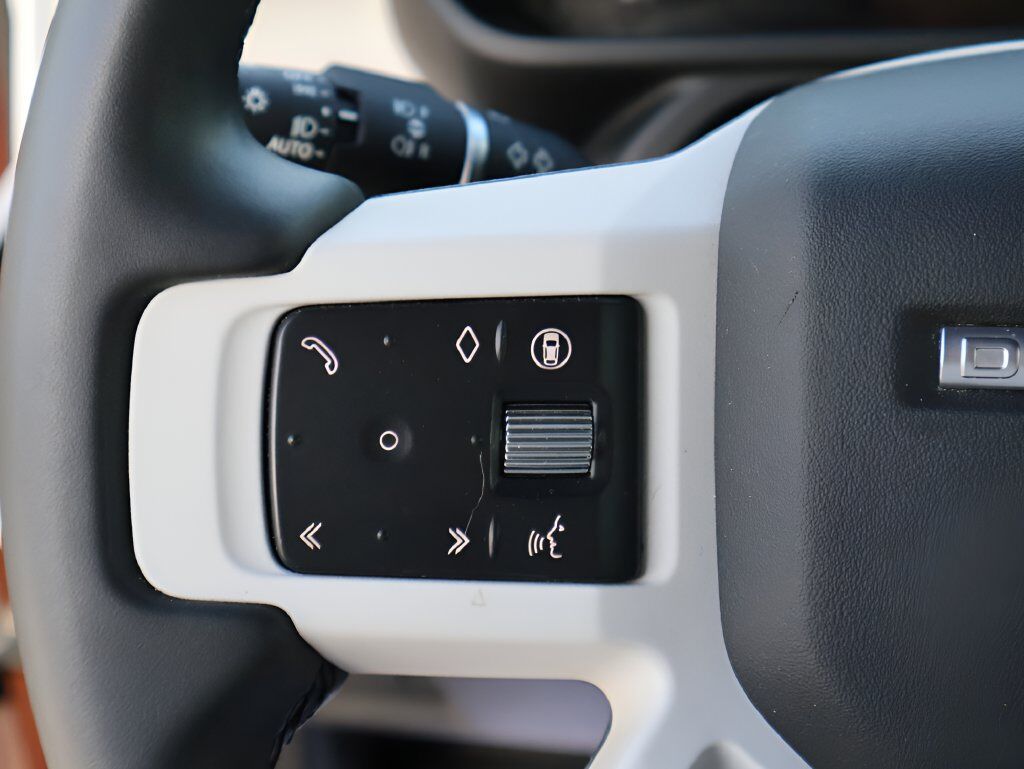 2025 Land Rover Defender 130 X-Dynamic SE San Clemente CA