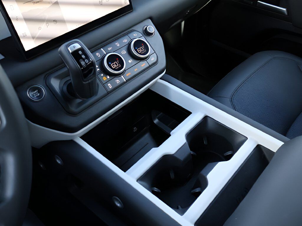 2025 Land Rover Defender 130 X-Dynamic SE San Clemente CA
