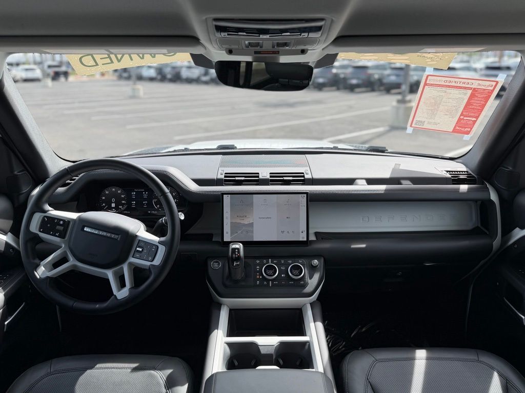 2025 Land Rover Defender 130 X-Dynamic SE Tucson AZ