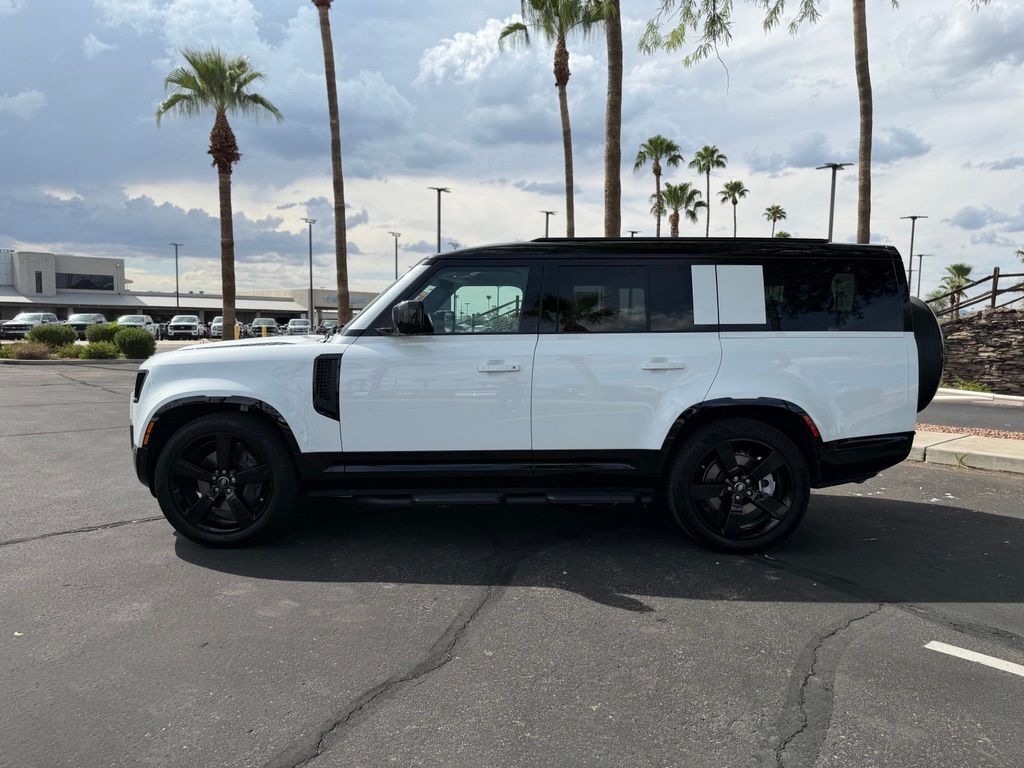 2025 Land Rover Defender 130 X-Dynamic SE Tucson AZ
