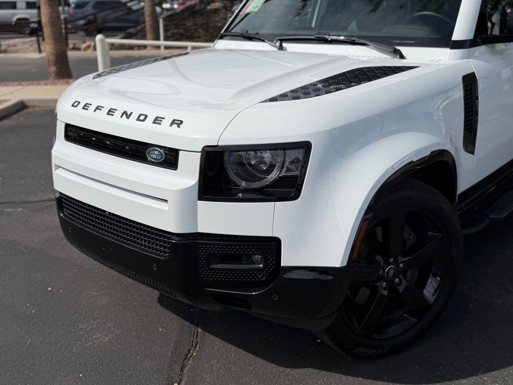 2025 Land Rover Defender 130 X-Dynamic SE Tucson AZ