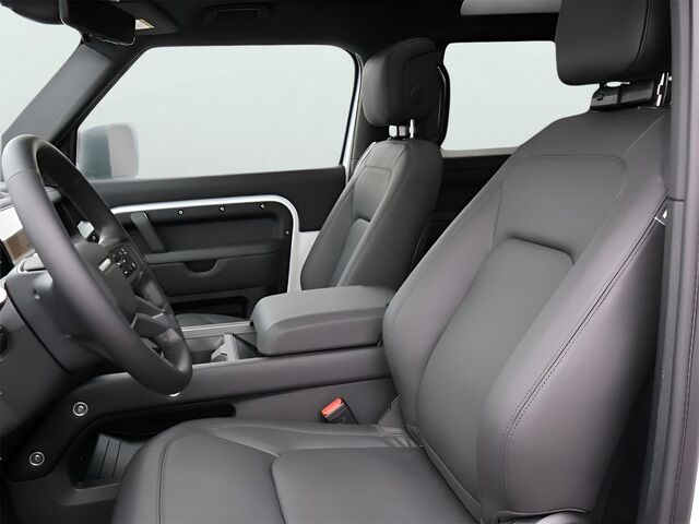 2025 Land Rover Defender 90 X-Dynamic SE Oshkosh WI