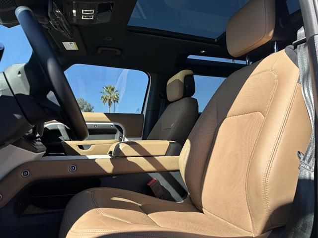 2025 Land Rover Defender 90 X-Dynamic SE Tucson AZ