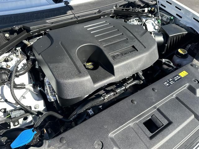 2025 Land Rover Defender 90 X-Dynamic SE Tucson AZ