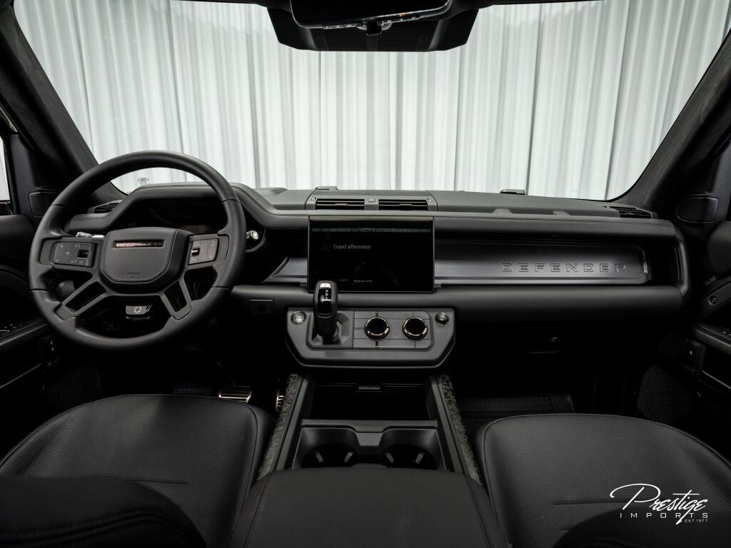 2025 Land Rover Defender OCTA Edition One North Miami Beach FL