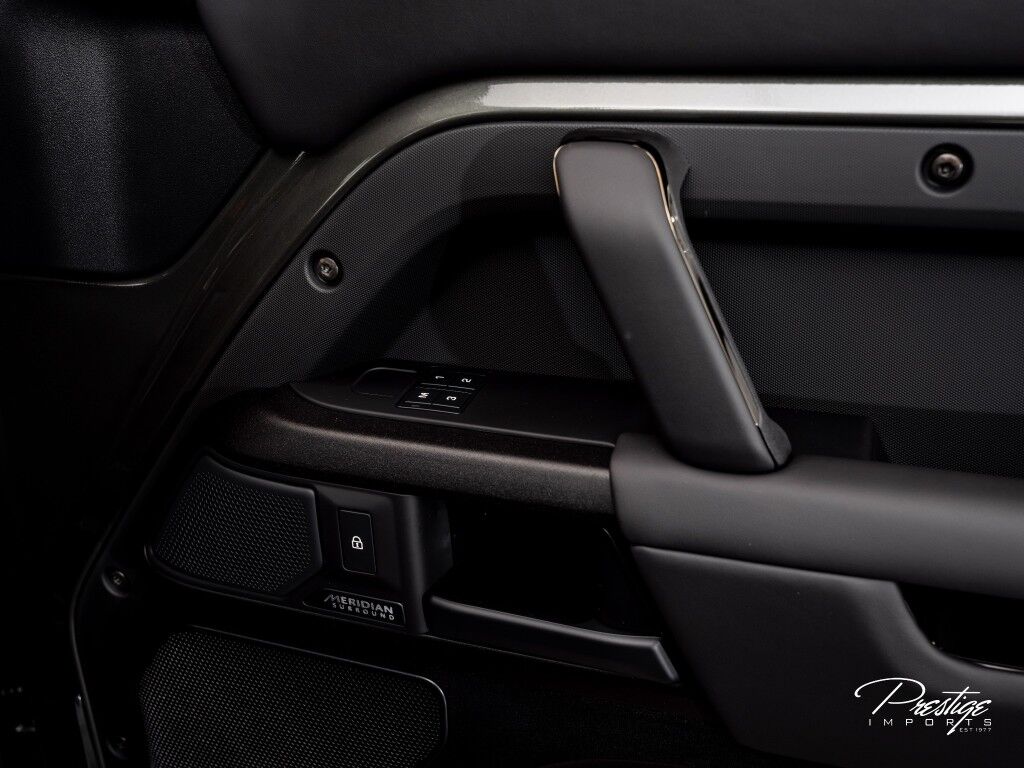 2025 Land Rover Defender OCTA Edition One North Miami Beach FL