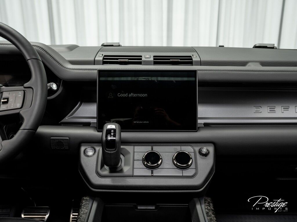 2025 Land Rover Defender OCTA Edition One North Miami Beach FL