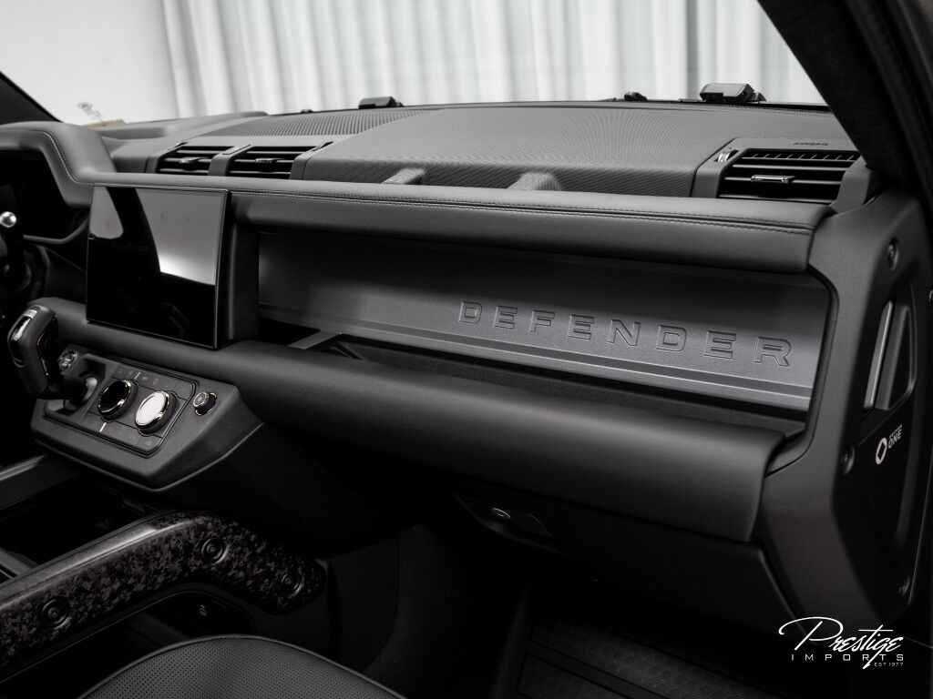 2025 Land Rover Defender OCTA Edition One North Miami Beach FL