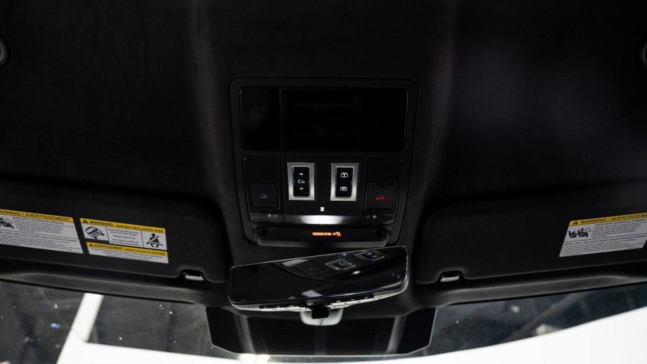 2025 Land Rover Defender OCTA Franklin TN
