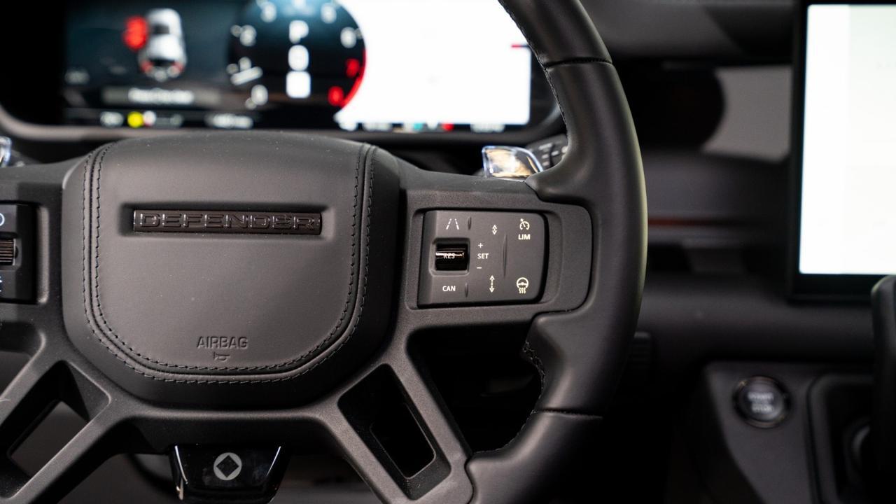 2025 Land Rover Defender OCTA Franklin TN
