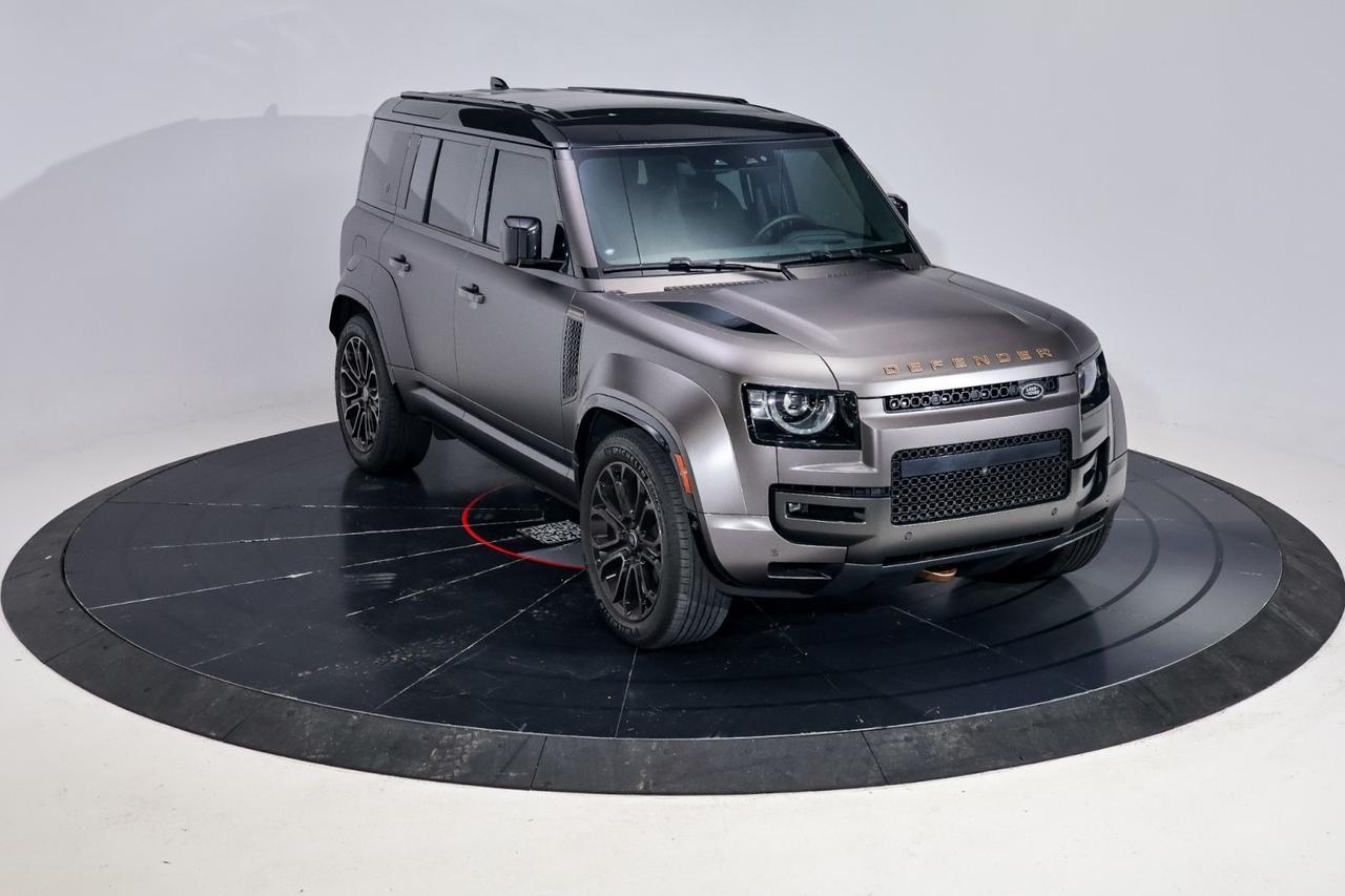 2025 Land Rover Defender OCTA