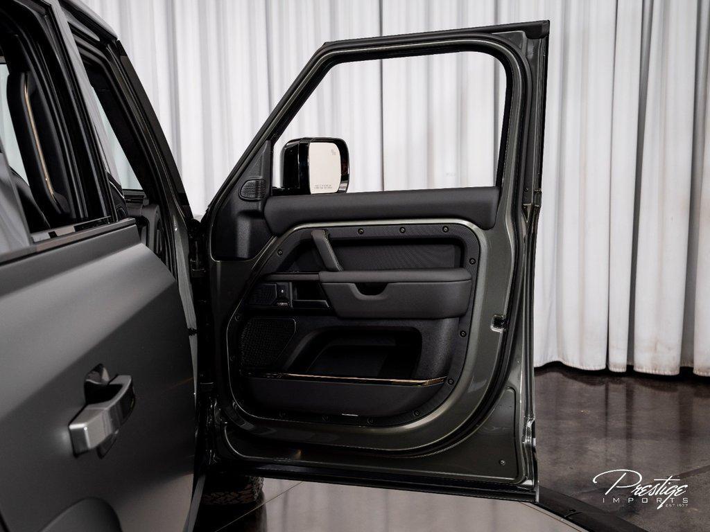 2025 Land Rover Defender P635 OCTA North Miami Beach FL