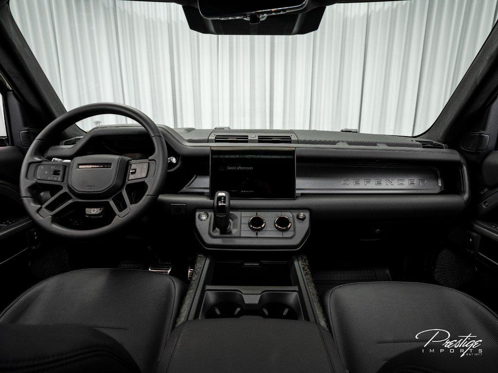 2025 Land Rover Defender P635 OCTA North Miami Beach FL