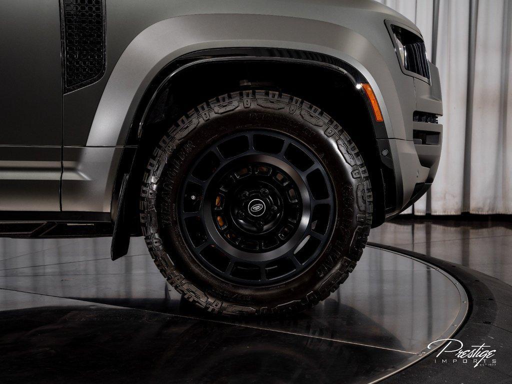 2025 Land Rover Defender P635 OCTA North Miami Beach FL