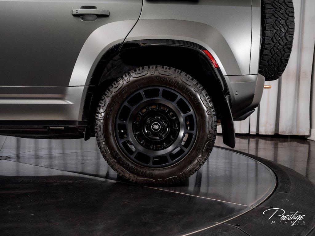 2025 Land Rover Defender P635 OCTA North Miami Beach FL