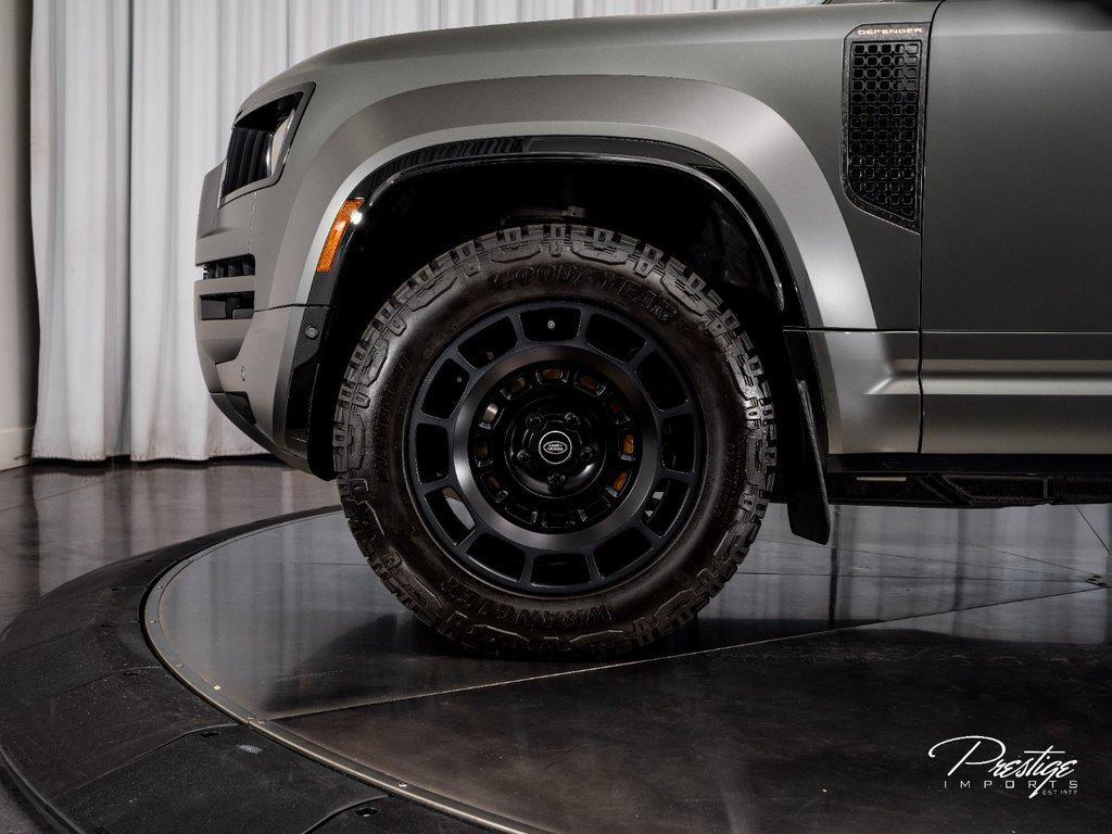 2025 Land Rover Defender P635 OCTA North Miami Beach FL