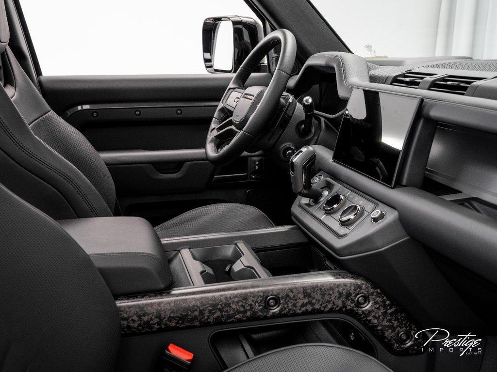 2025 Land Rover Defender P635 OCTA North Miami Beach FL
