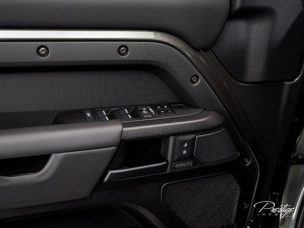 2025 Land Rover Defender P635 OCTA North Miami Beach FL