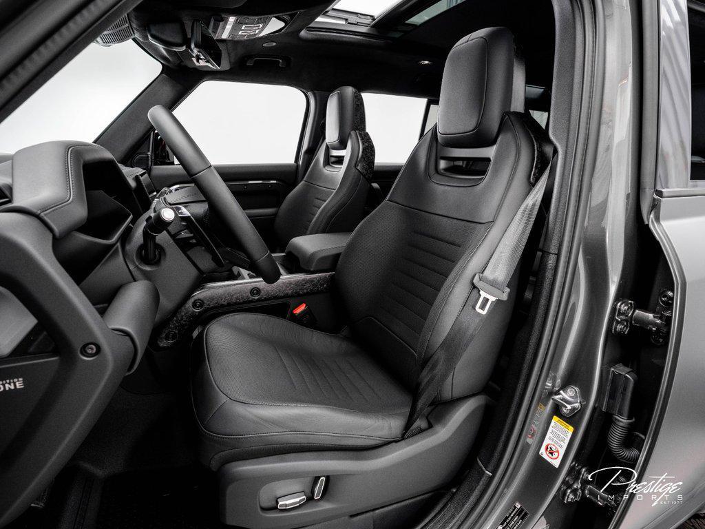 2025 Land Rover Defender P635 OCTA North Miami Beach FL