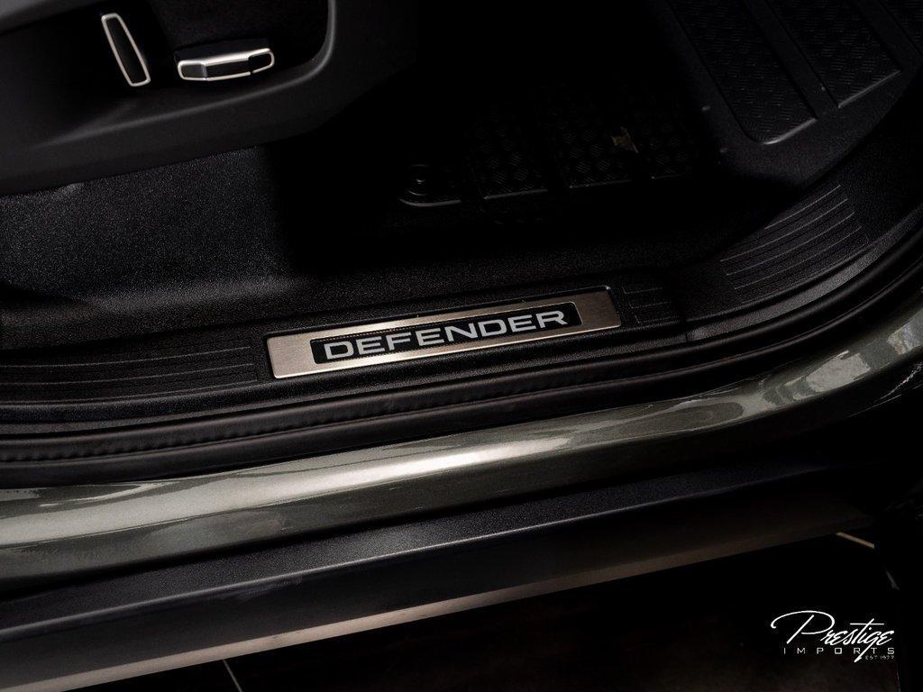 2025 Land Rover Defender P635 OCTA North Miami Beach FL