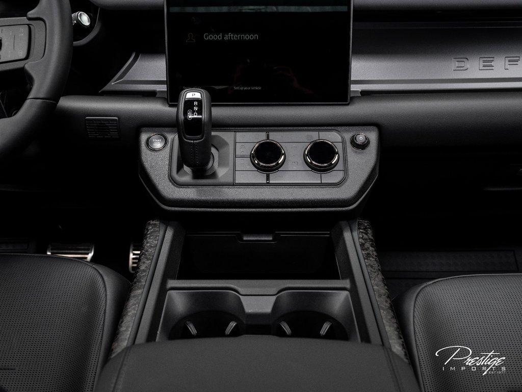 2025 Land Rover Defender P635 OCTA North Miami Beach FL