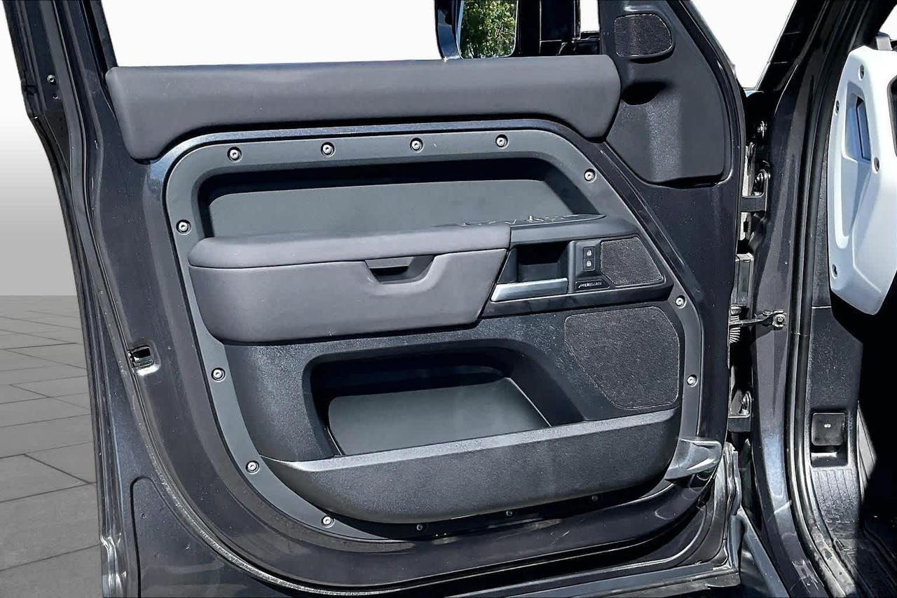 2025 Land Rover Defender S Folsom CA