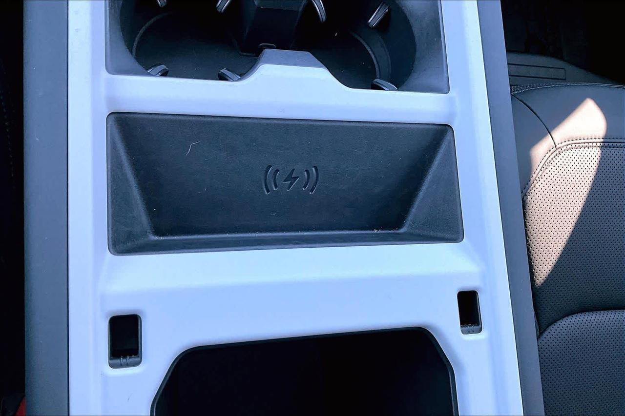 2025 Land Rover Defender S Folsom CA