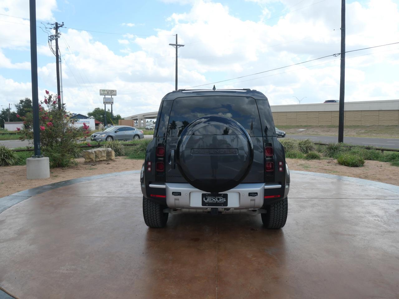 2025 Land Rover Defender S