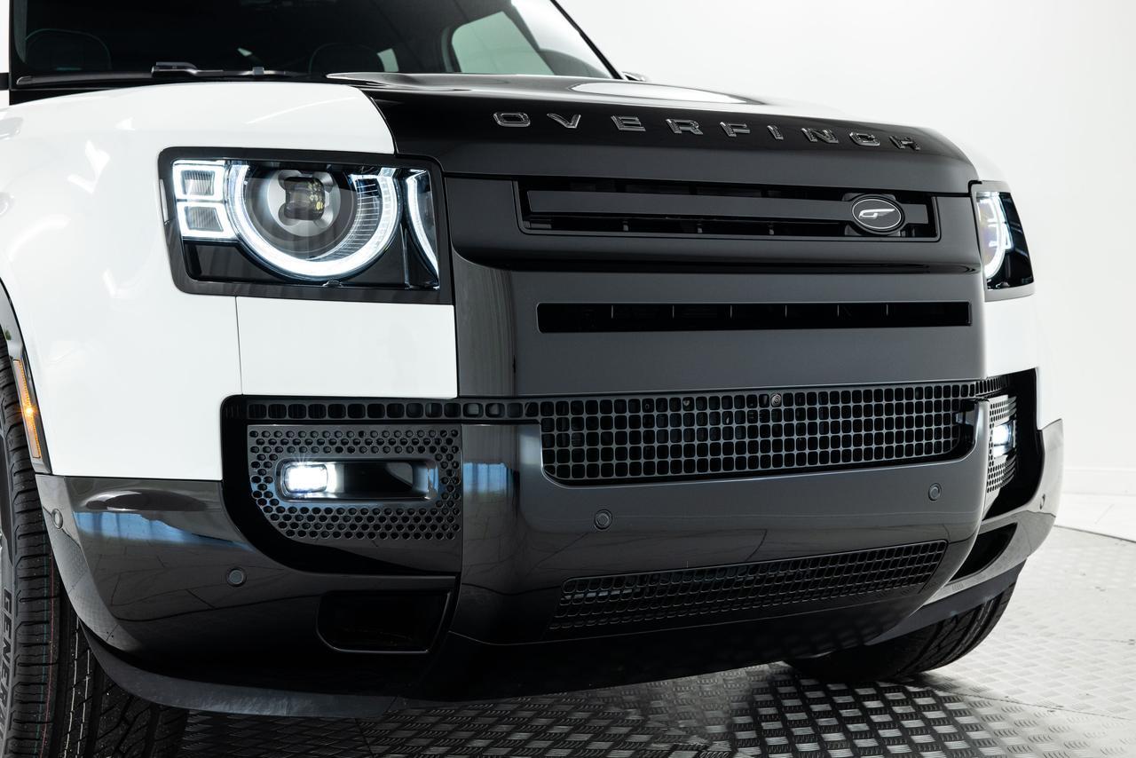 2025 Land Rover Defender V8 - Photo 11