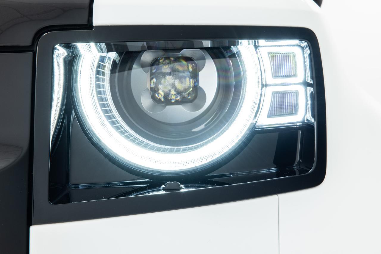 2025 Land Rover Defender V8 - Photo 10