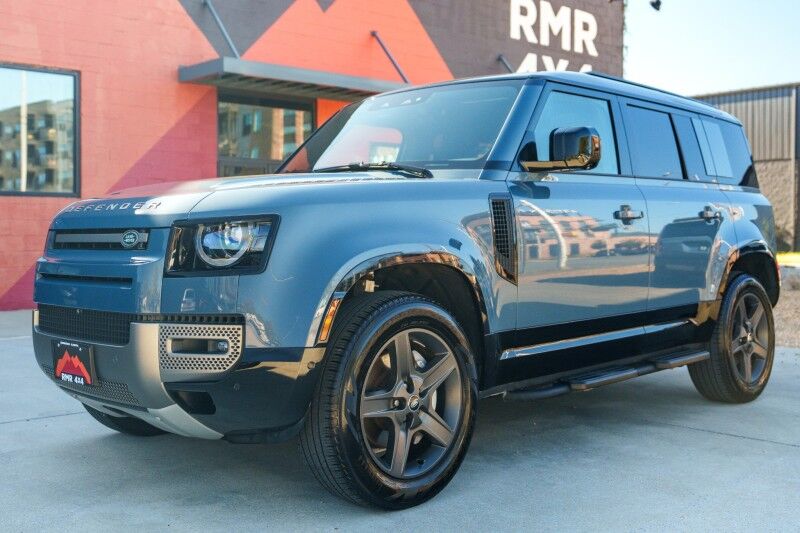 2025 Land Rover Defender X-Dynamic SE