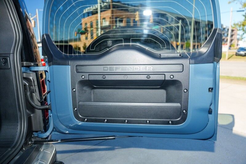 2025 Land Rover Defender X-Dynamic SE Birmingham AL